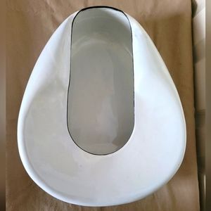 VINTAGE Enamelware Bedpan - White, Collectable